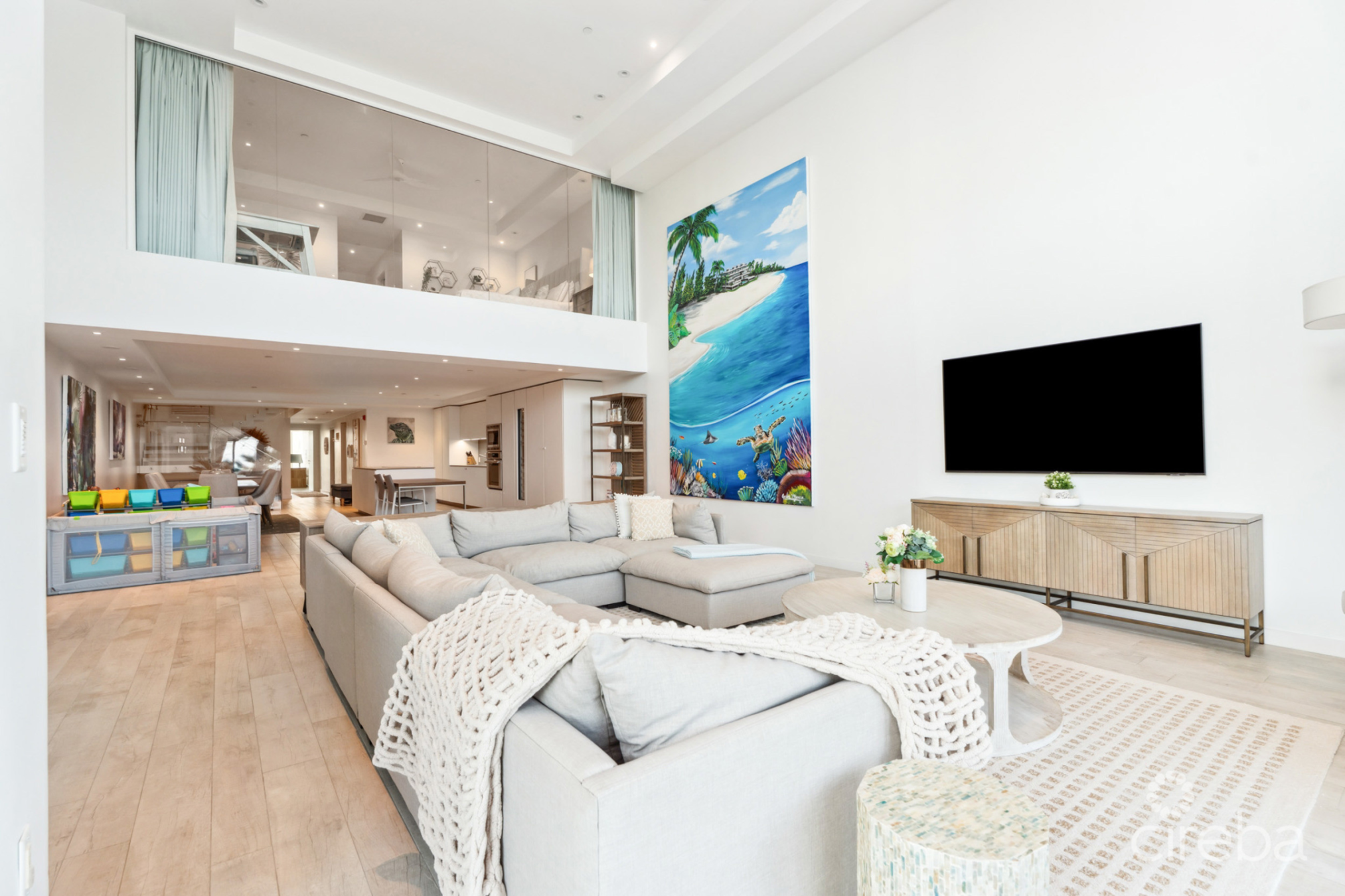 Tides 4-Bed Beachfront Condo With Oversized Terrace