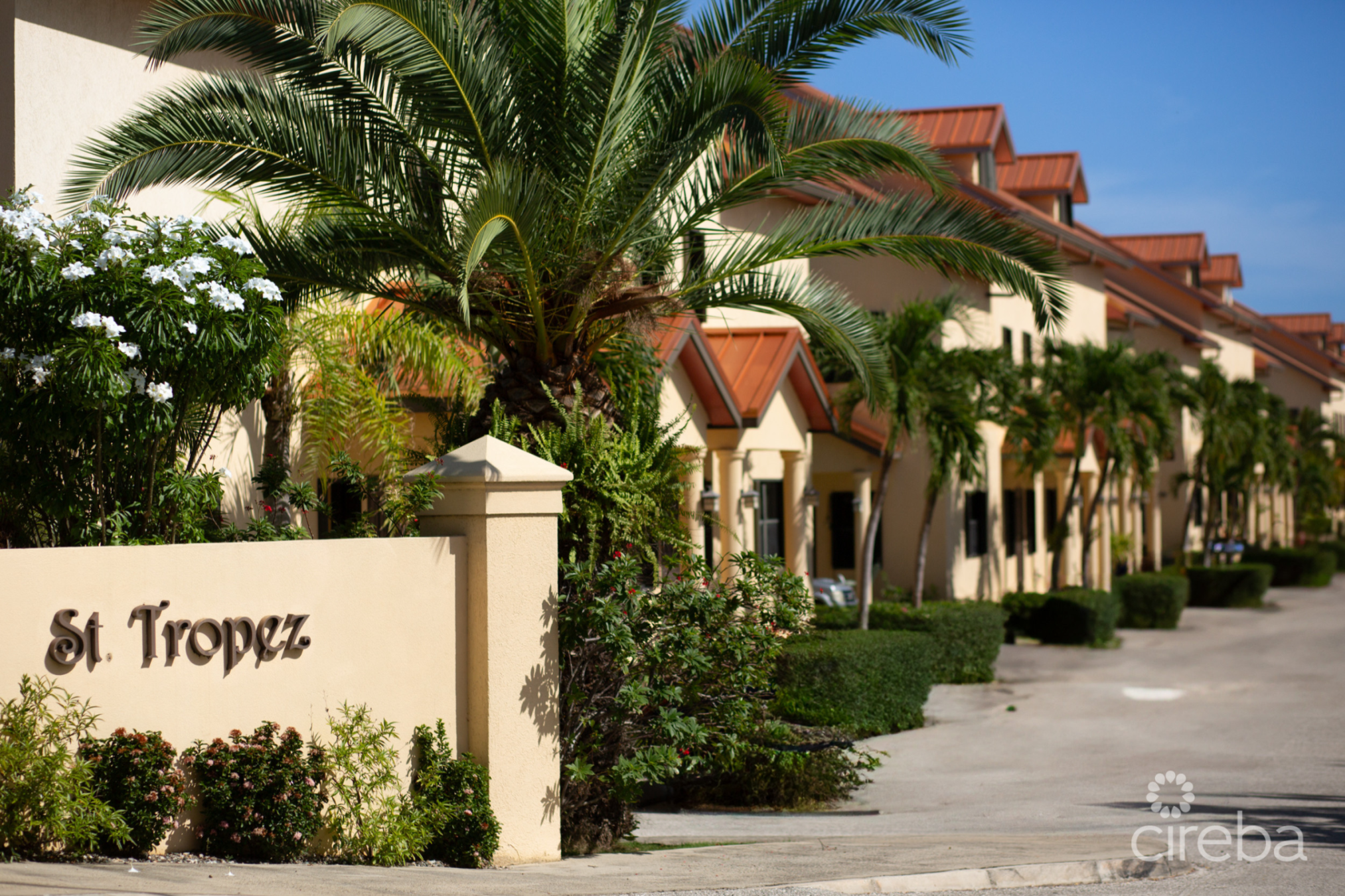 St. Tropez #9 - 3Bed + Den