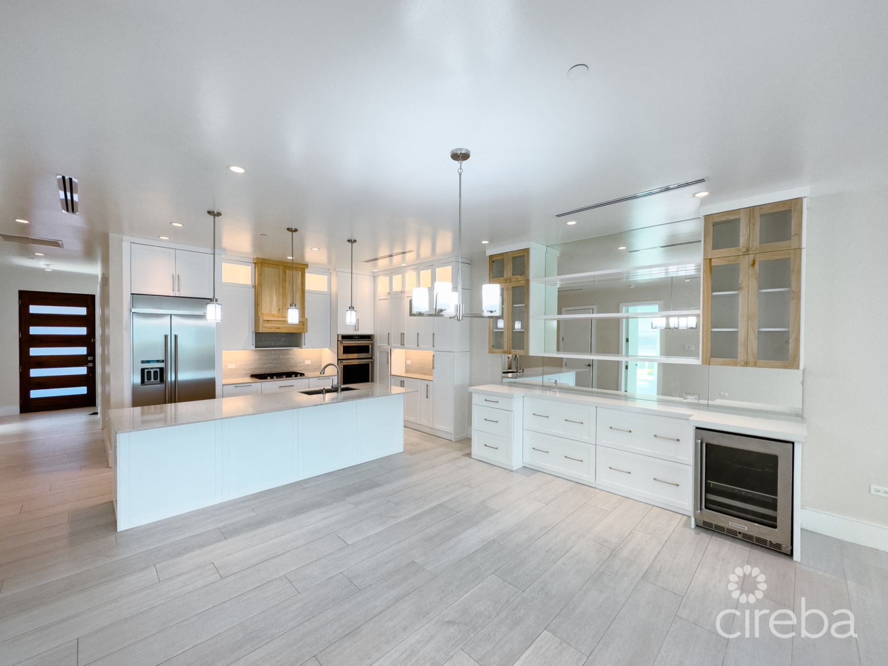 South Bay Residences, South Sound