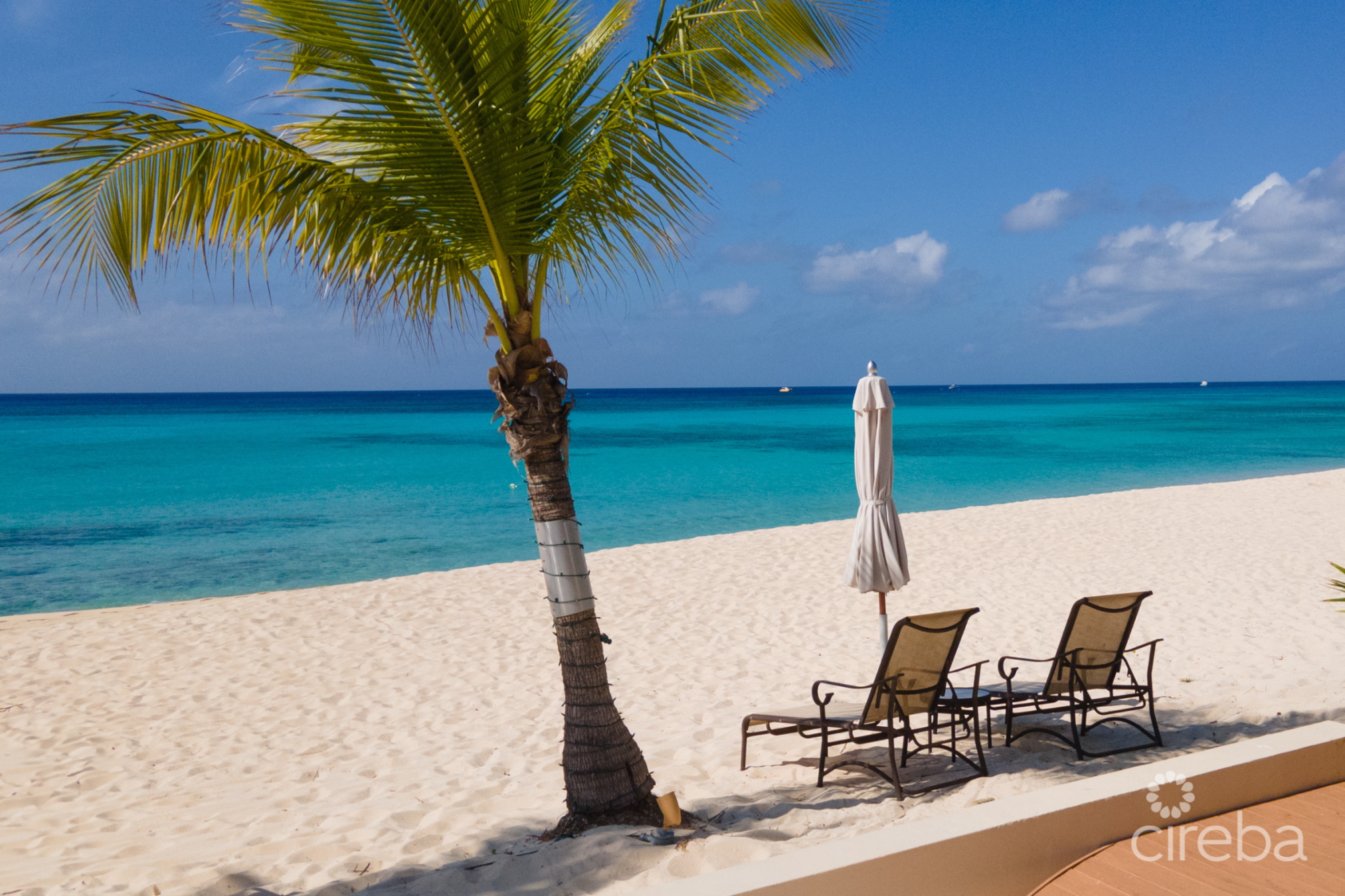 The Palms #7, Seven Mile Beach