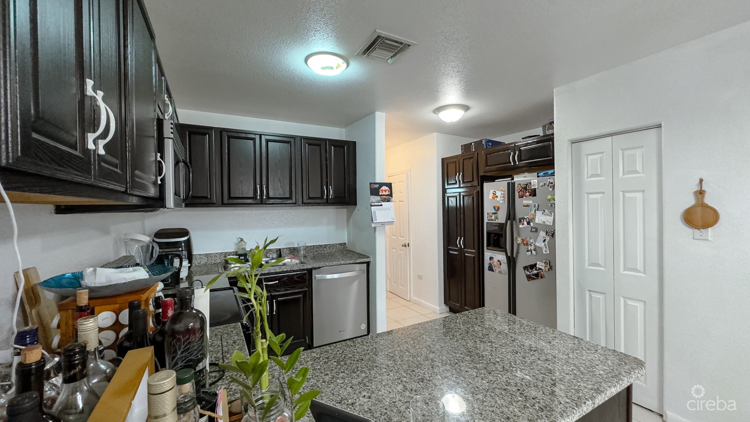 Mizpah Townhouse West Bay