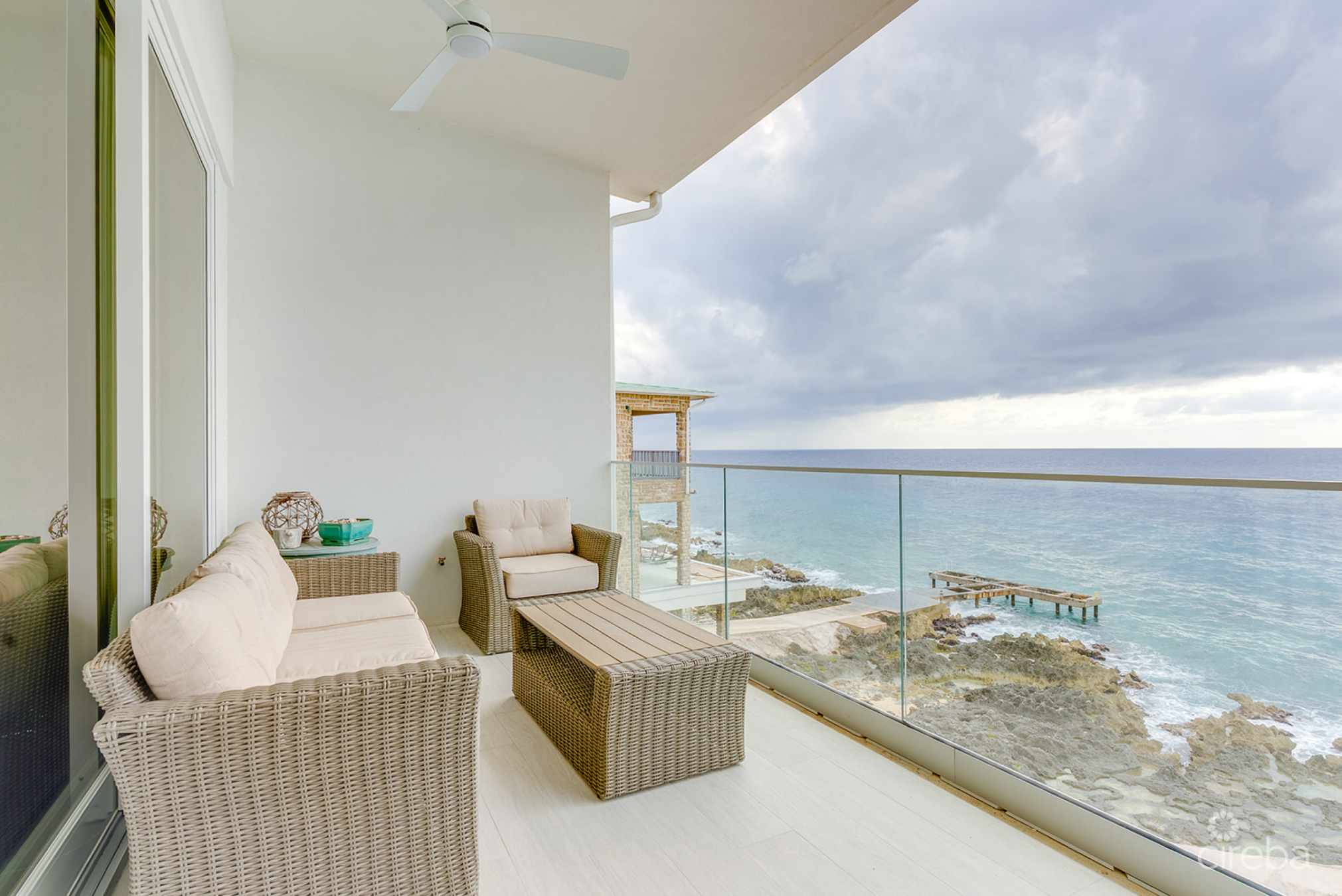 Lighthouse Point Residences Penthouse Corner Unit 301
