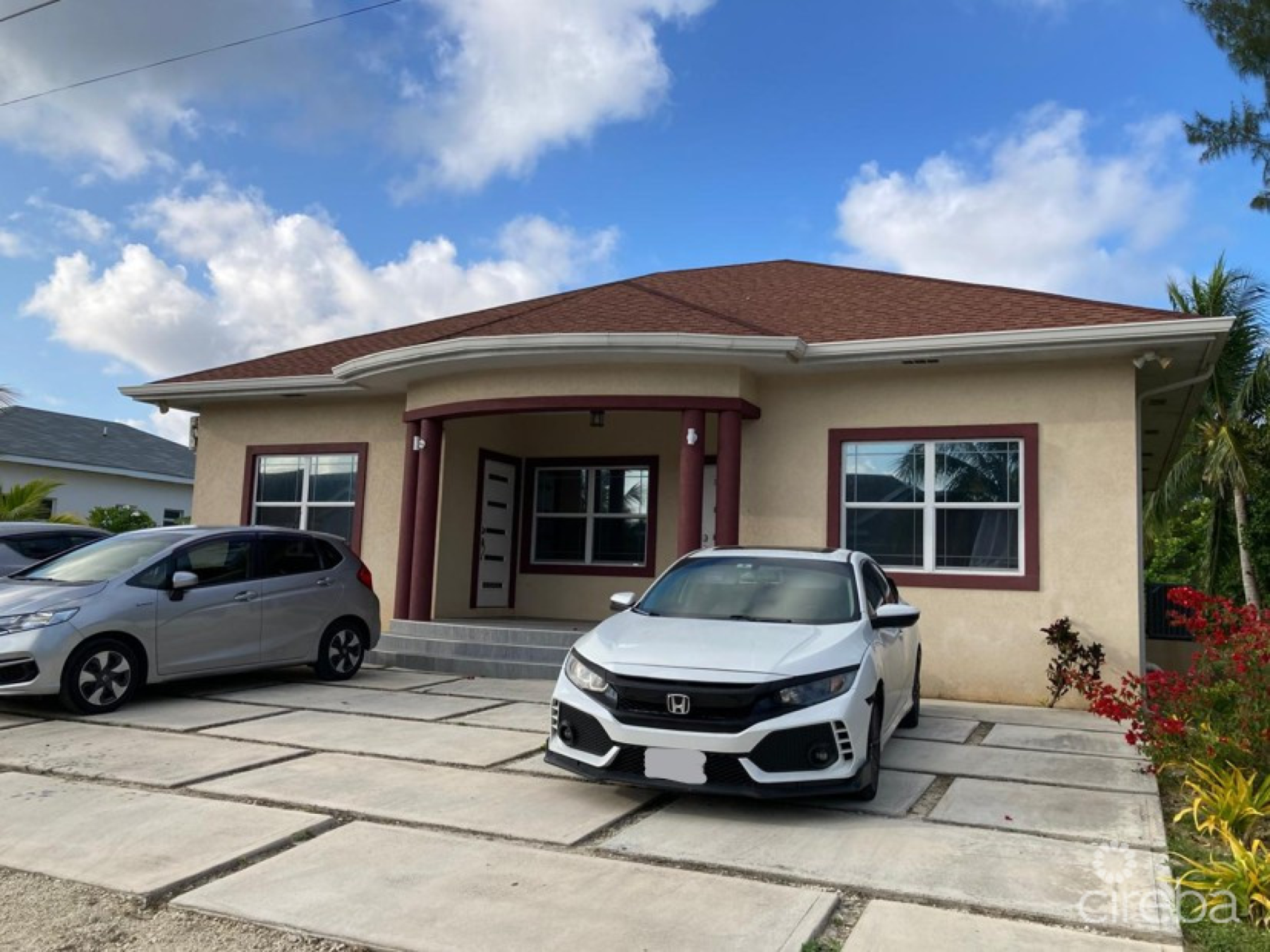 42 Eiffel Dr. – 3 Bed House In Breakers