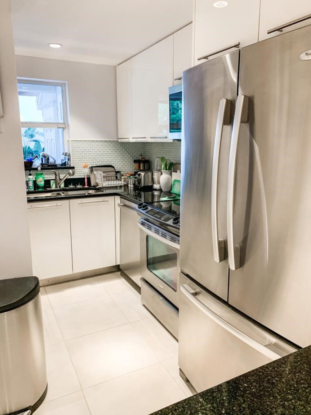 Available Now:  2 Bed Ocean View Condo - South Sound