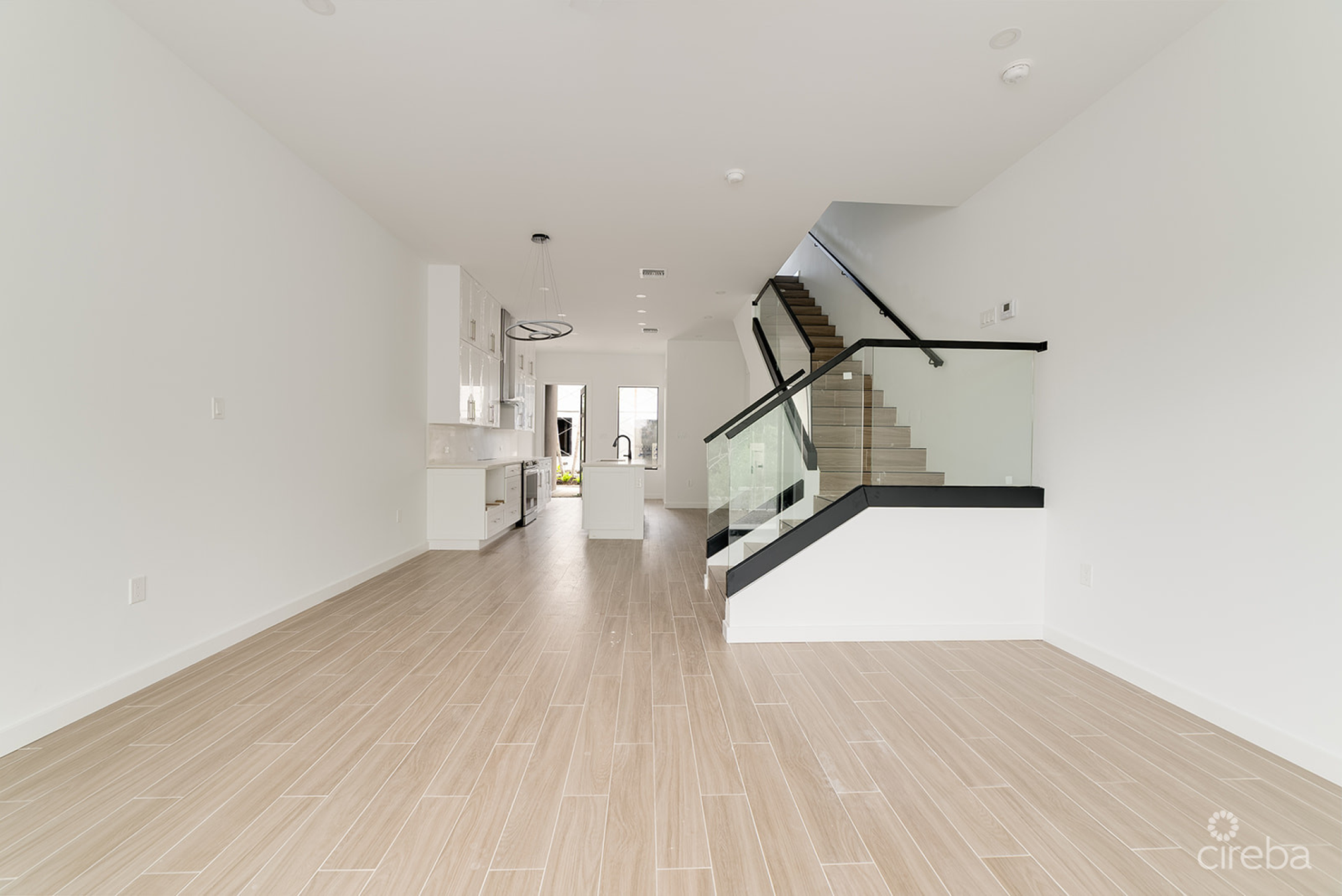 Prive Stylishly Upgraded 2B/2.5B Unit