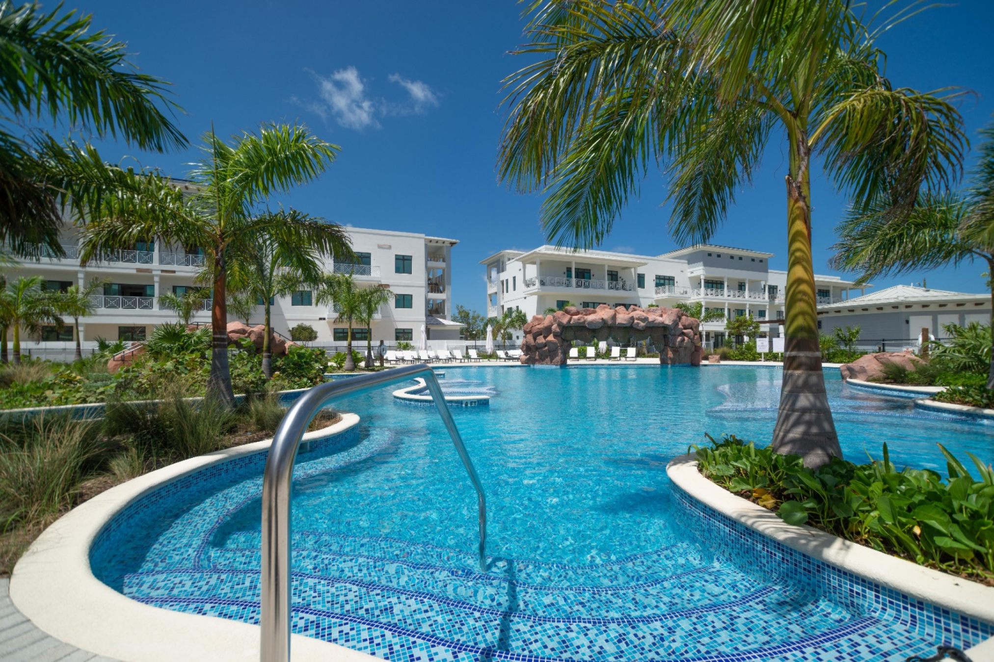 Available Now: Modern 3-Bedroom Condo In Olea